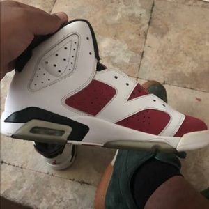 Carmine 6s size 7